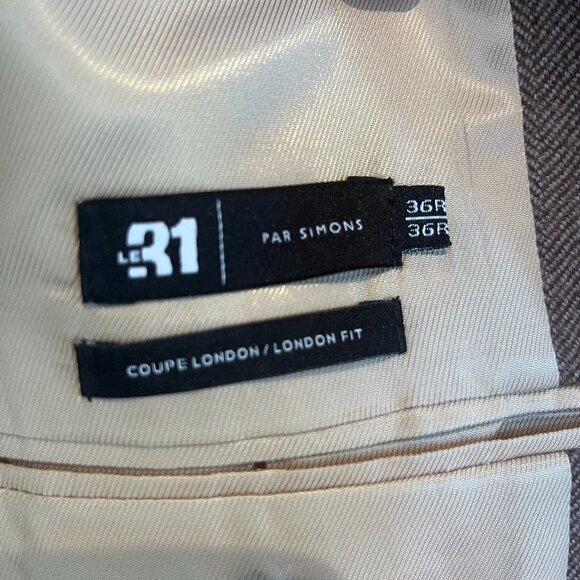 Chevron Blazer Brown par Simons - Le 31 - Picture 5 of 7